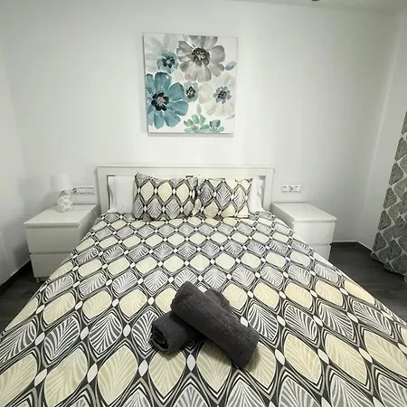 Centro Con Parking Apartment